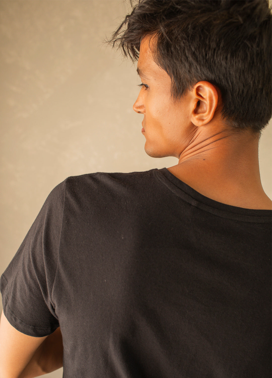 Noir Black Classic Organic Cotton T-shirt For Men Online