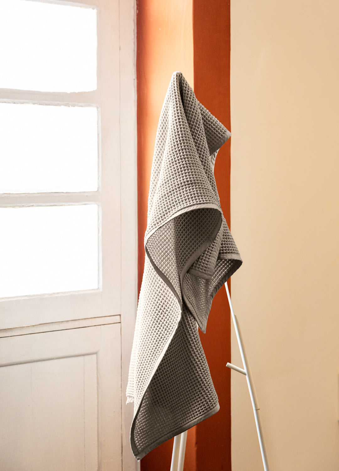 Pearl White Organic Cotton Waffle Bath Towel Online