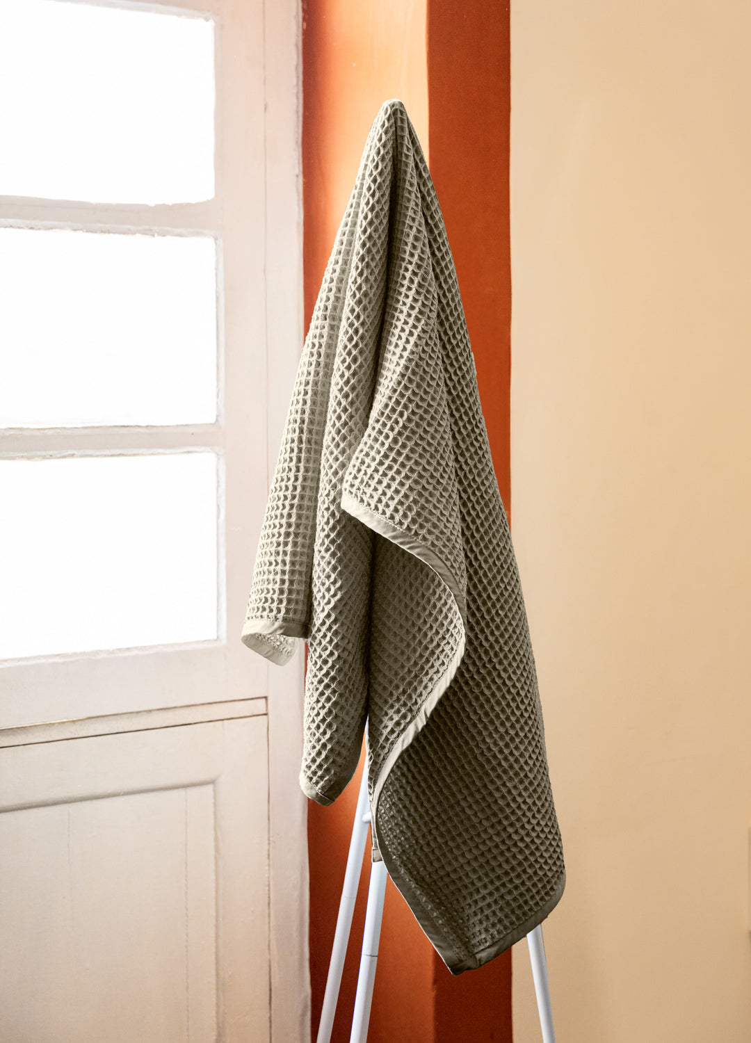 Jade Green Organic Cotton Waffle Bath Towel Online