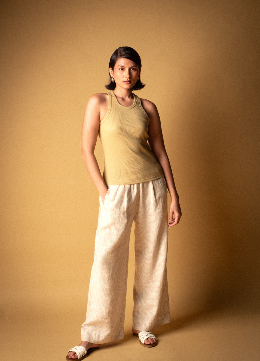 Sadhana Linen Pants In Beige