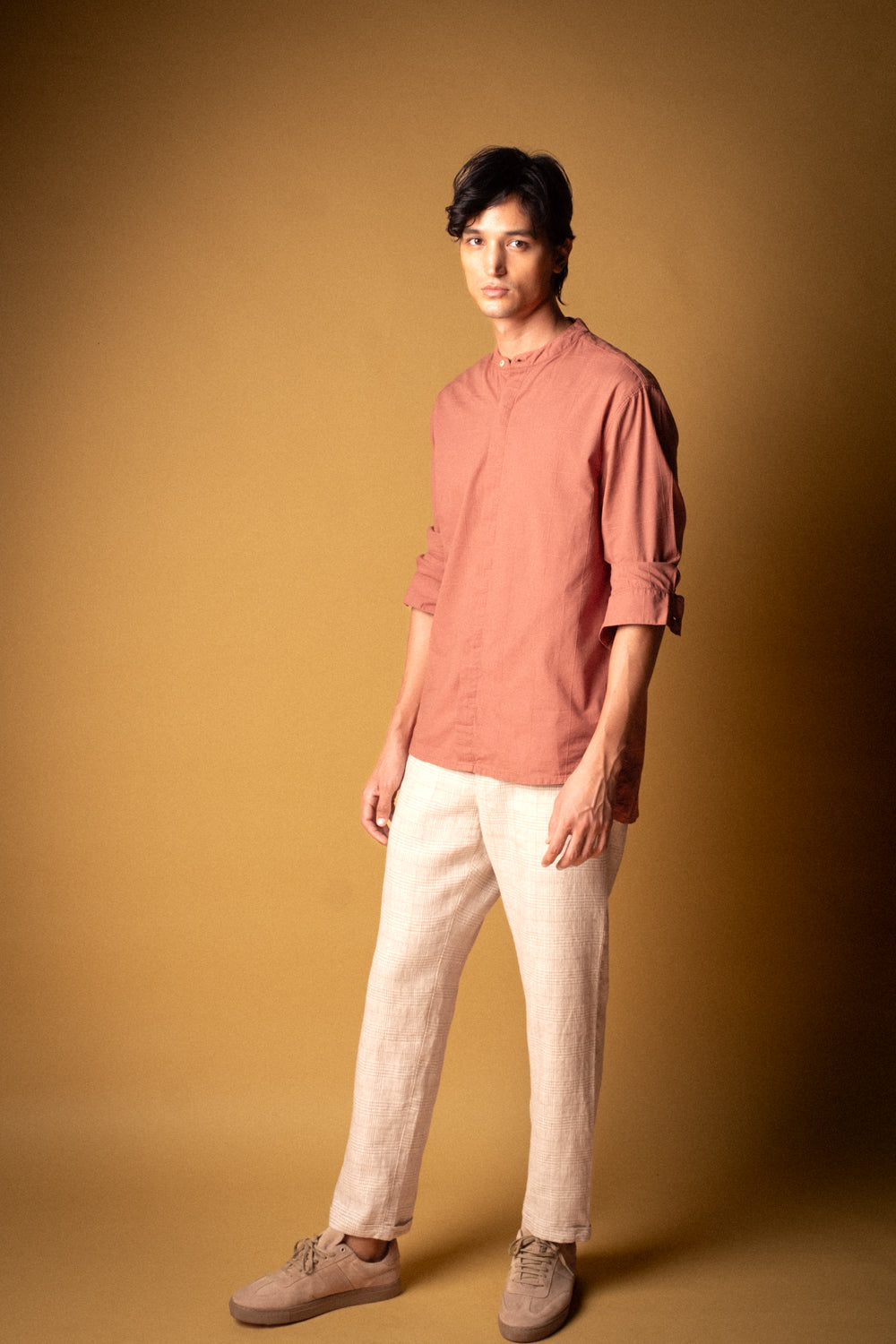 Dev Linen Pants In Beige