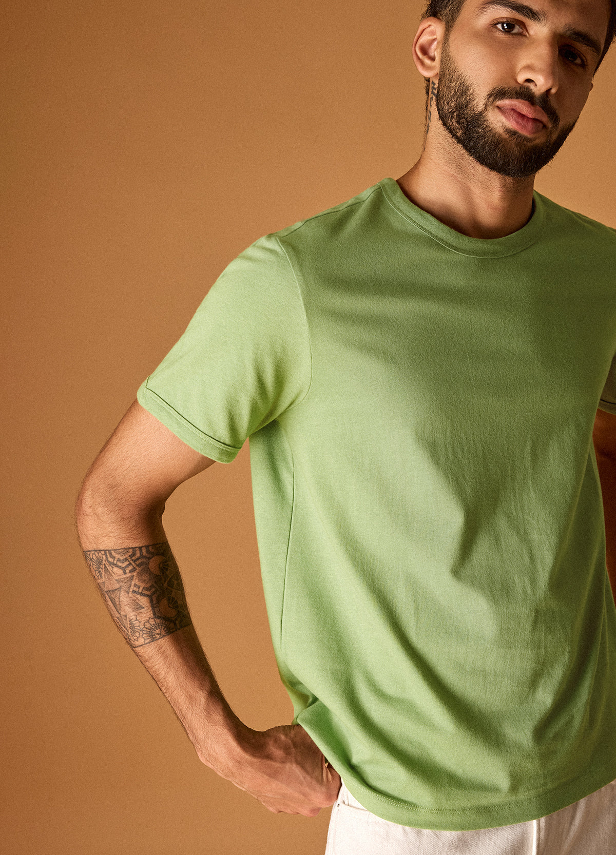 Meadow Fitted Tee