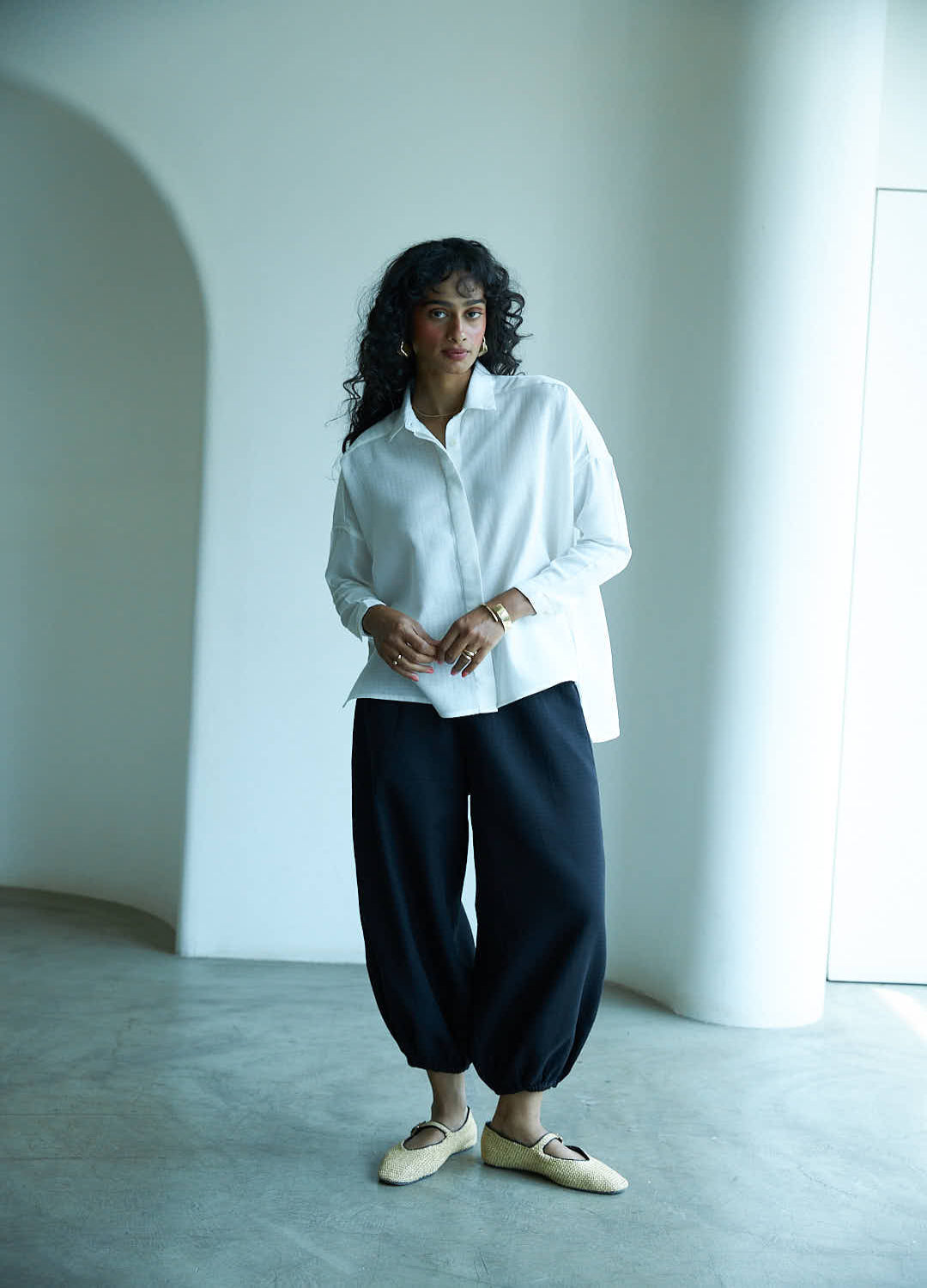 Blanc Side-Slit Shirt