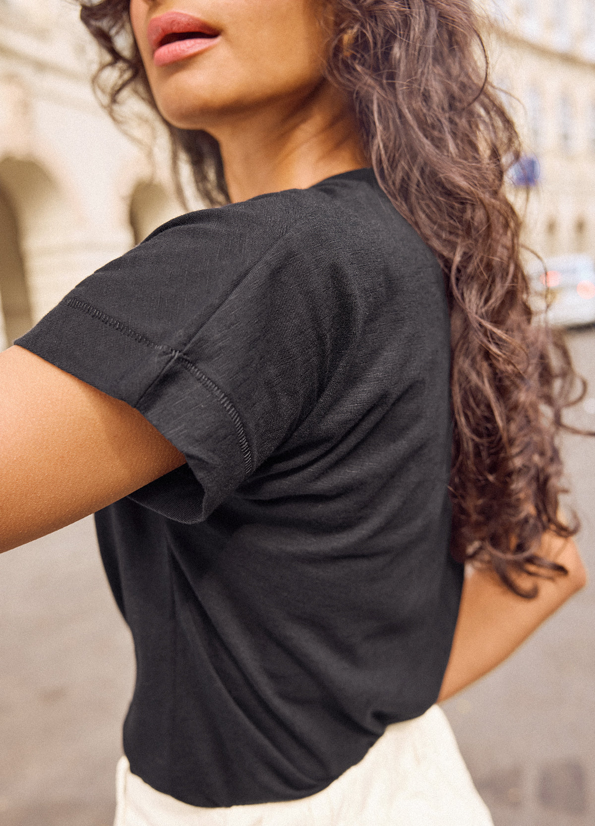 Noir V-Neck Tee