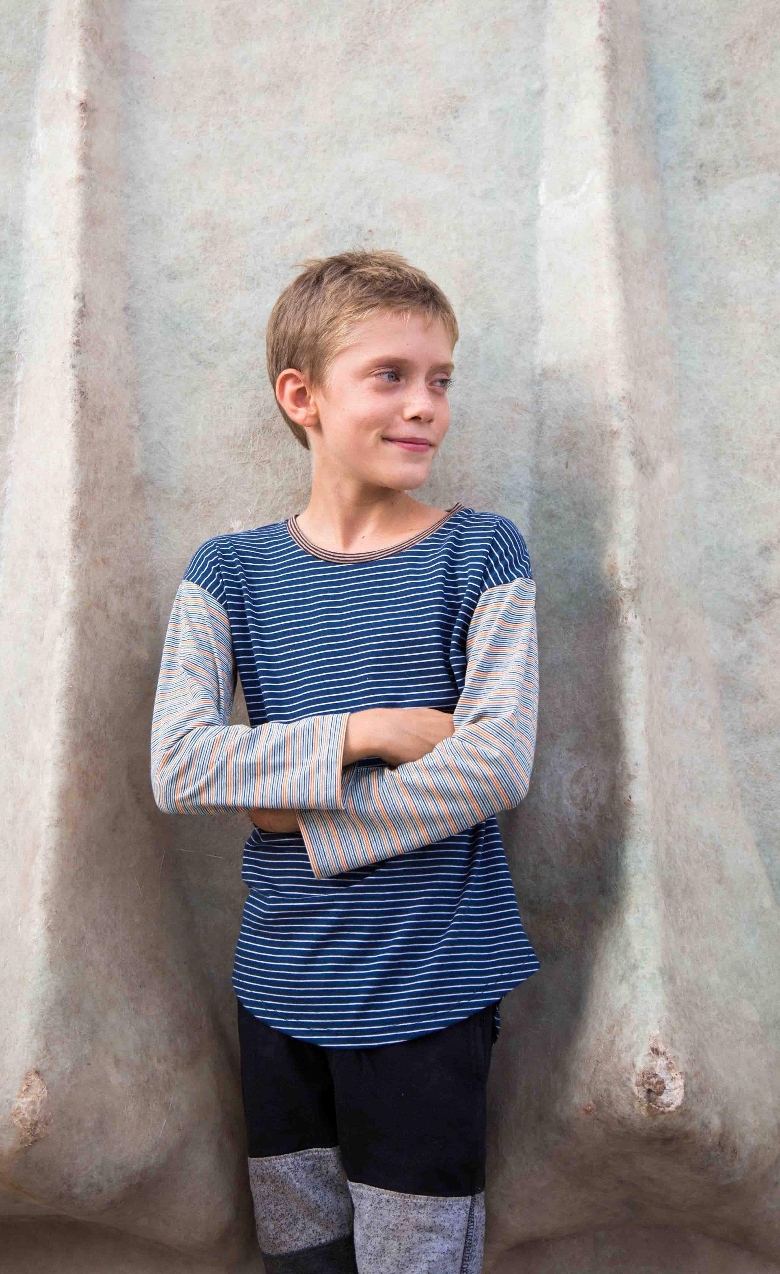 Armadillo Unisex Tee-No Nasties - Organic Cotton Clothing