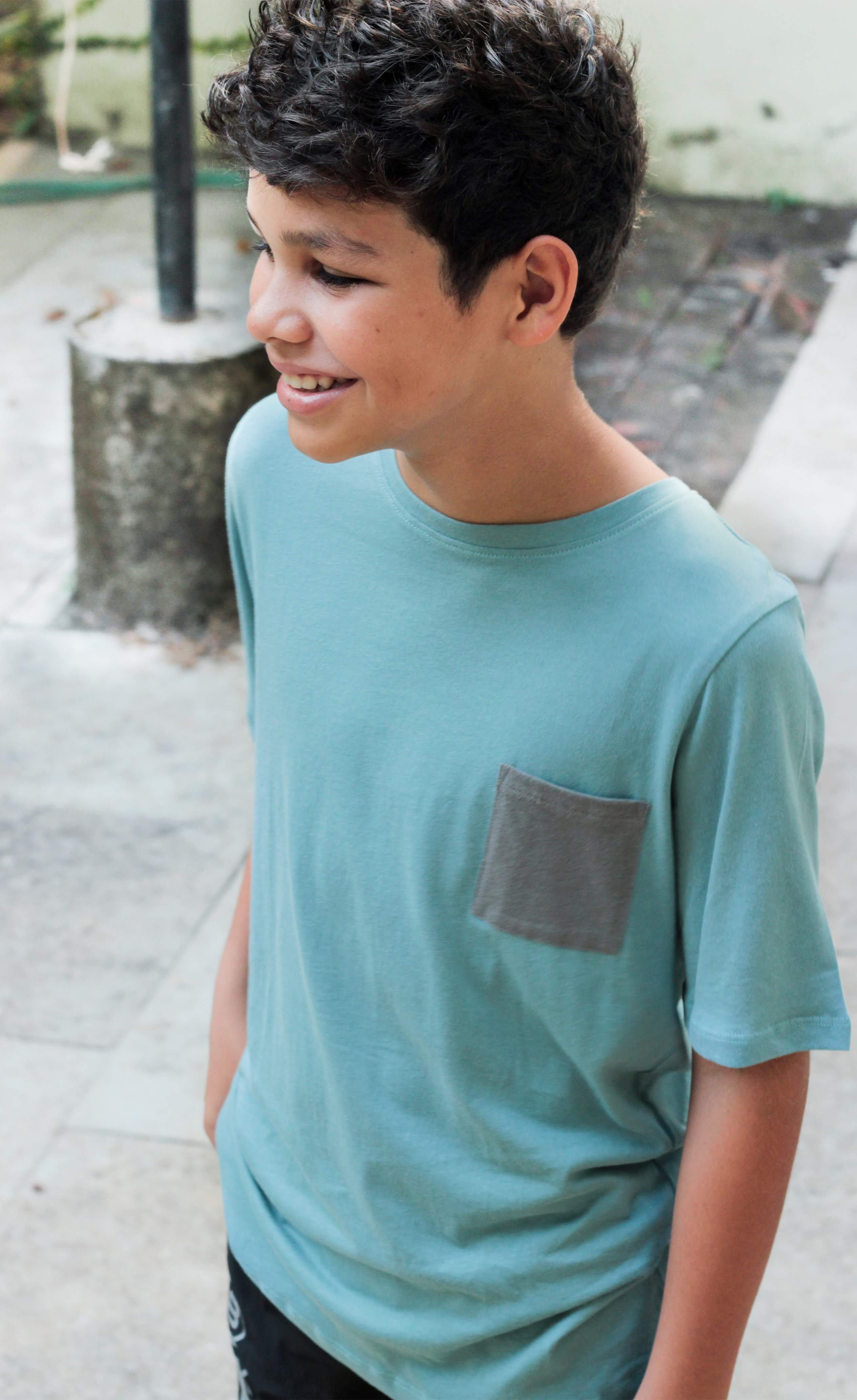 Niloy Contrast Pocket Tee-No Nasties - Organic Cotton Clothing