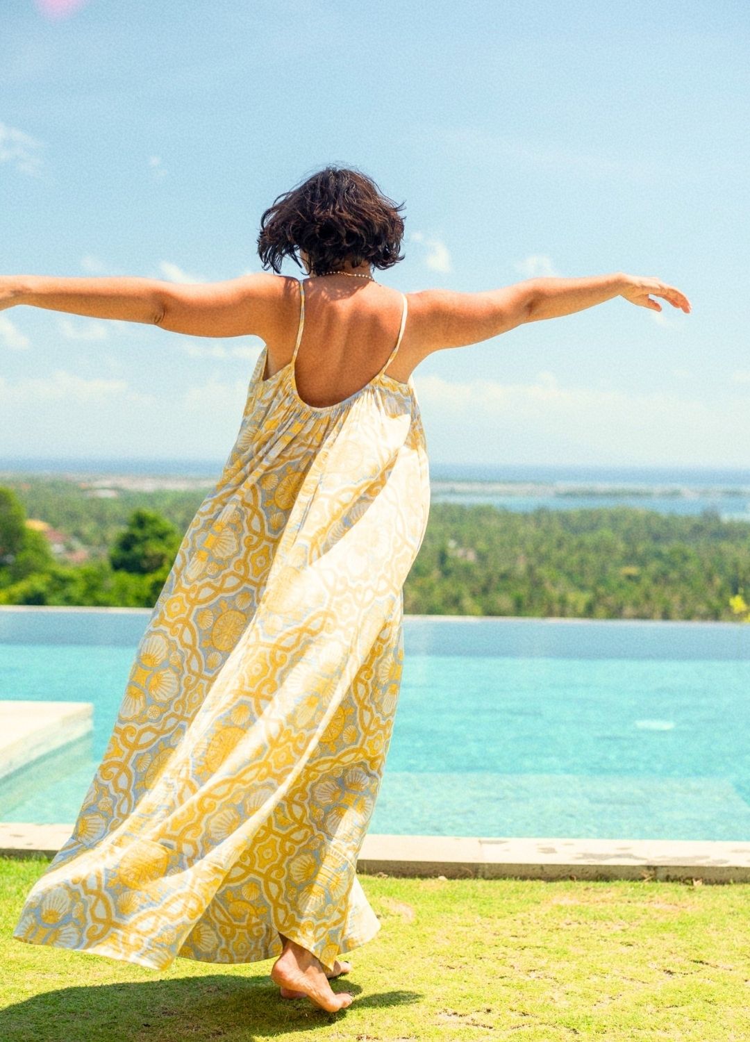 Azul Shell Gathered Maxi, printed maxi dress, back detail, gathered neckline, sustainable fashion