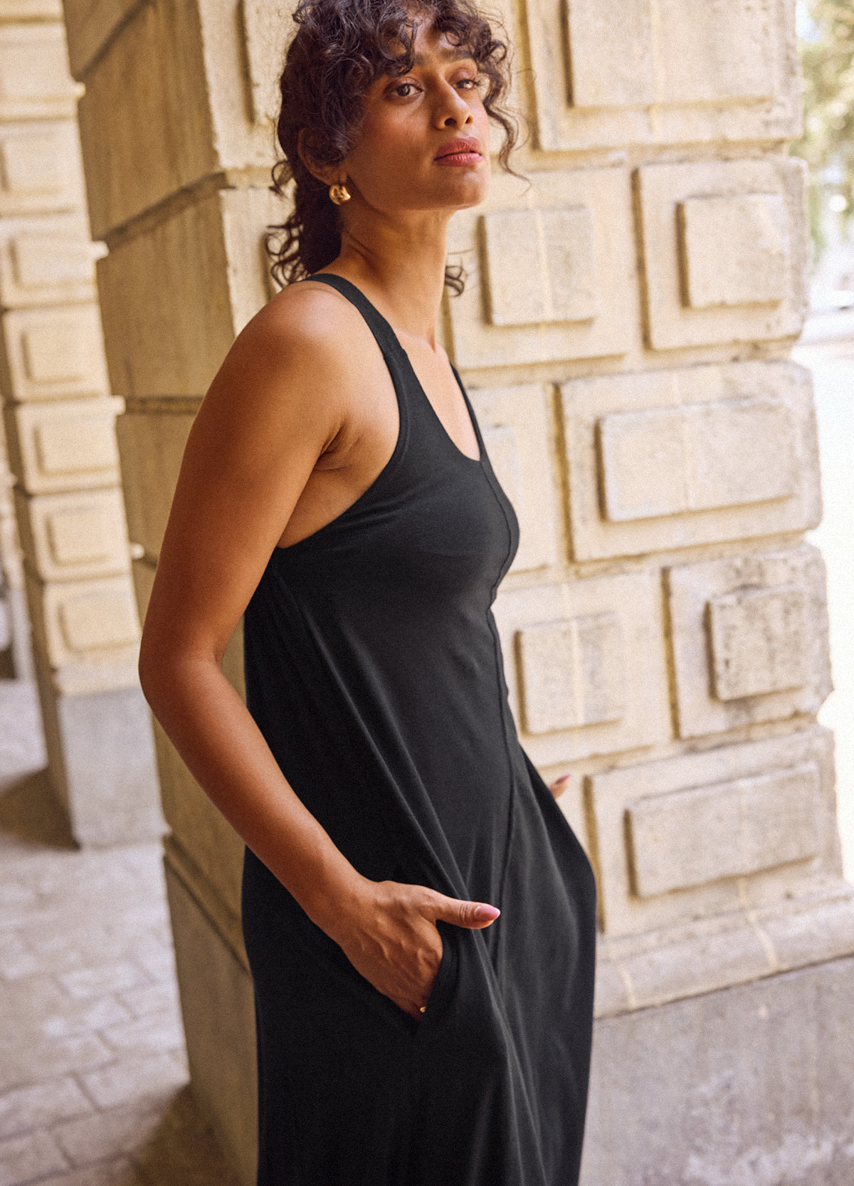 Noir Convertible Neck Maxi