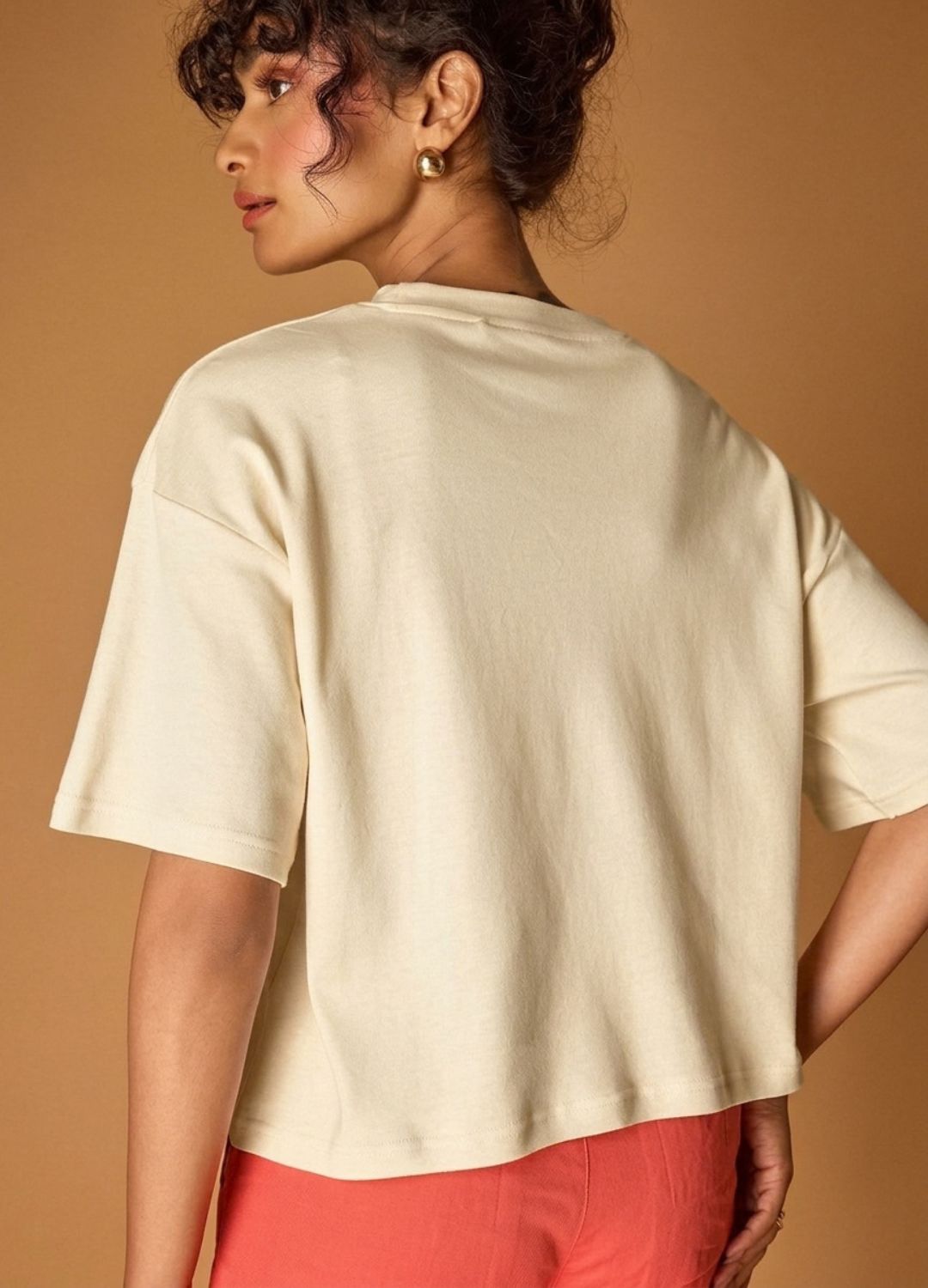 Cream Cropped Tee
