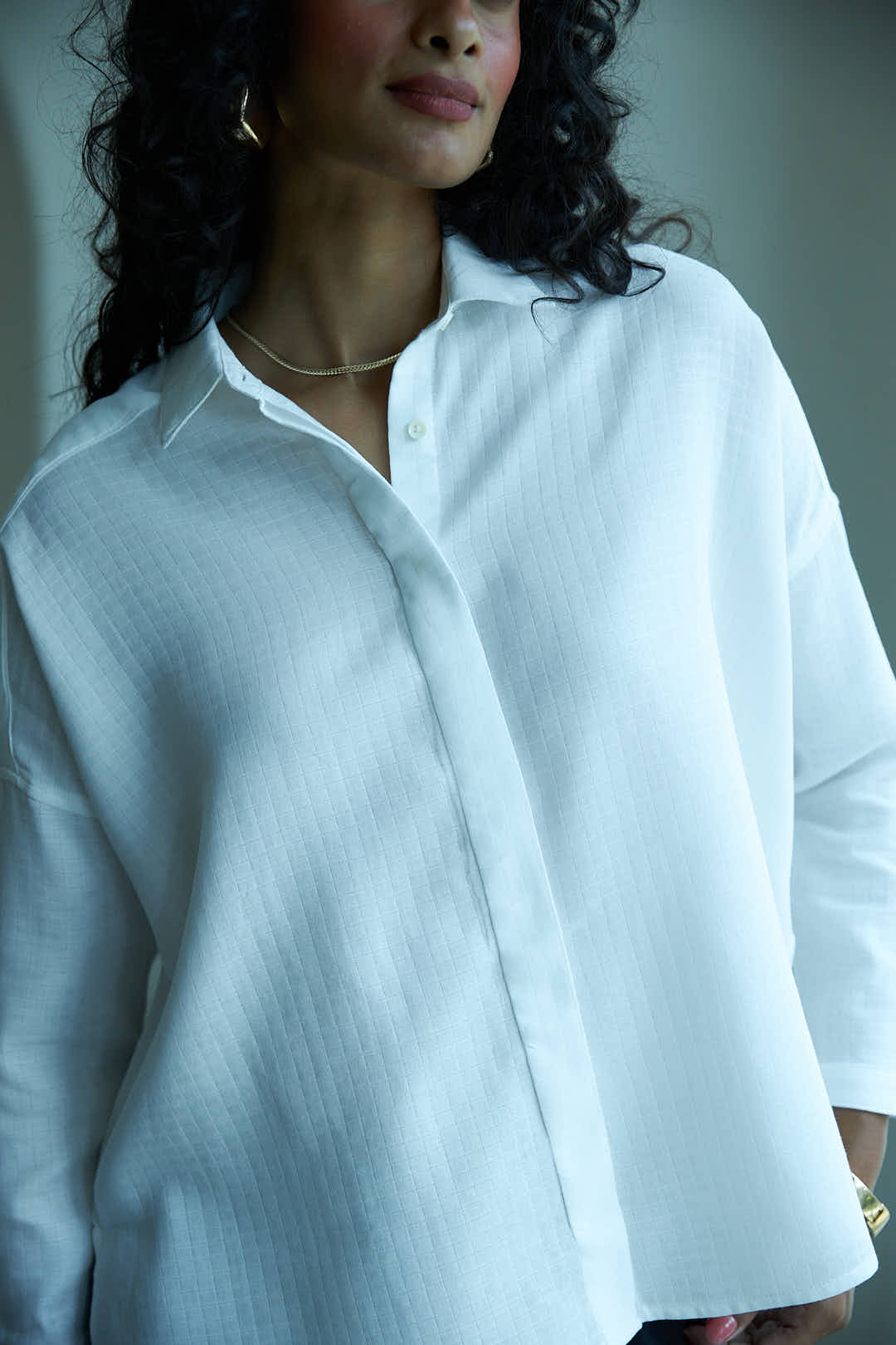Blanc Side-Slit Shirt