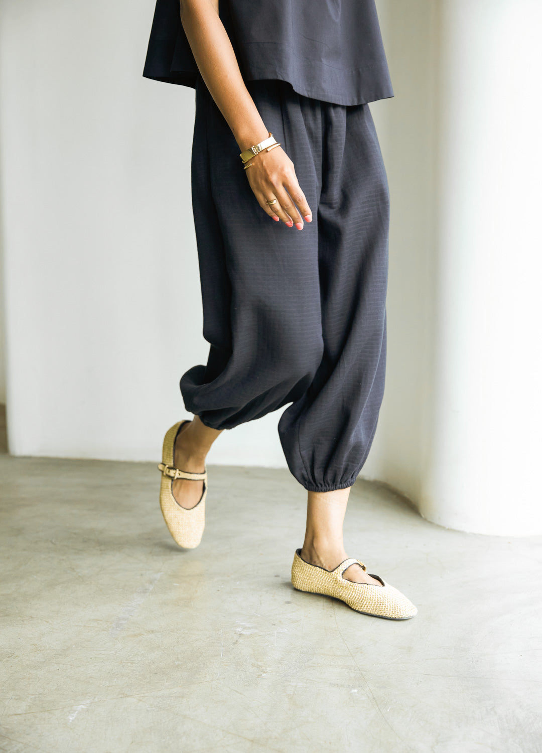 Noir Balloon Pants