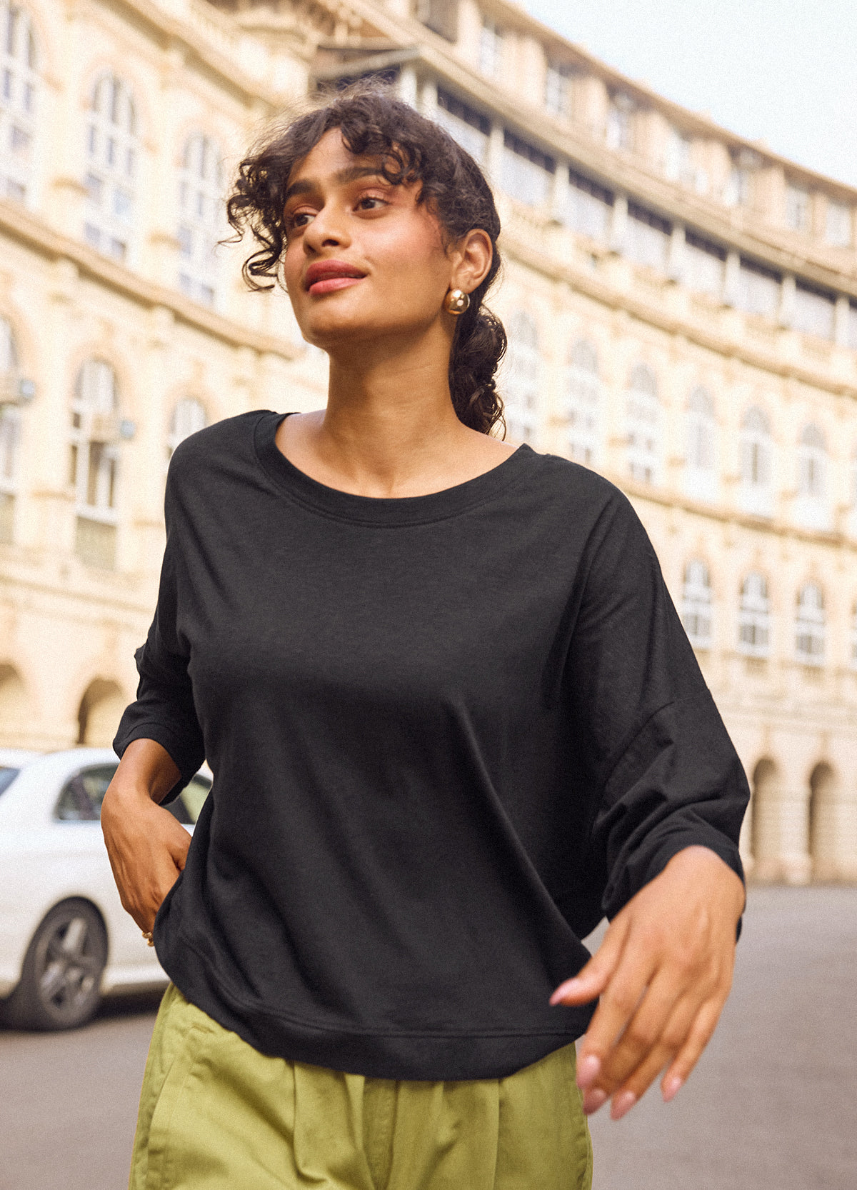 Noir Unisize Top