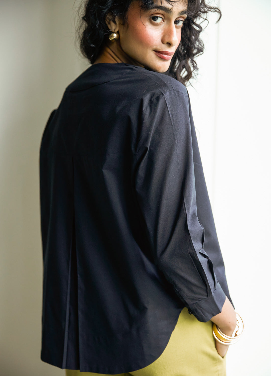 The Noir-Olive Set