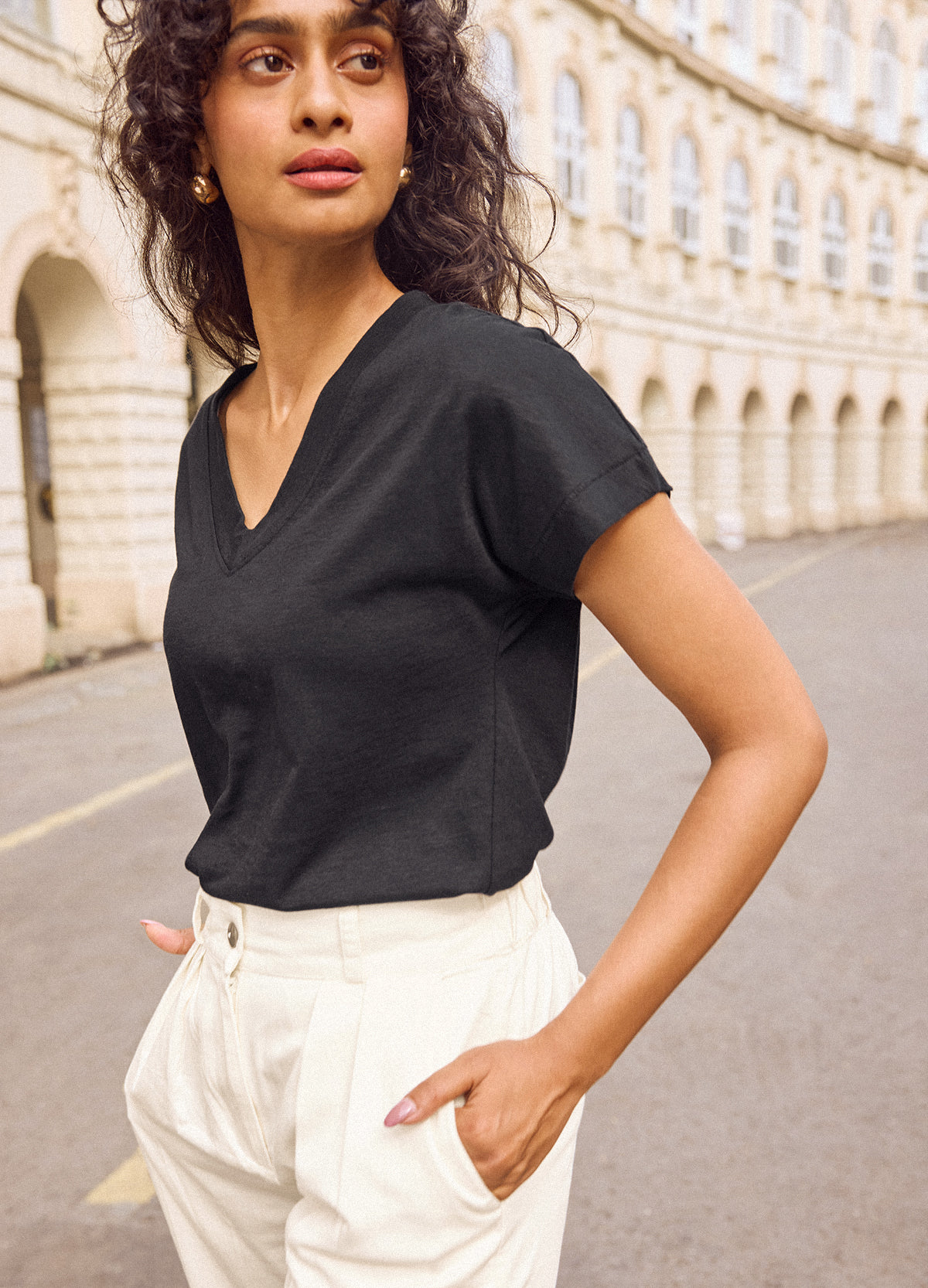 Noir V-Neck Tee