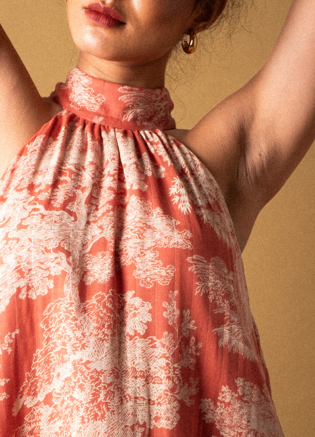 Rouge Toile Halter Midi