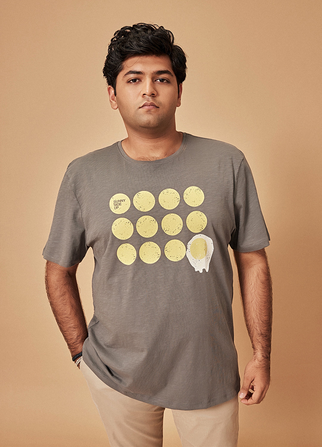Sunny Grey Egg Printed Organic Cotton Classic Tee For Men Online