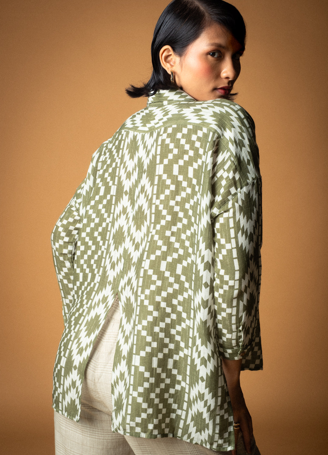 Vera Back-Detail Shirt